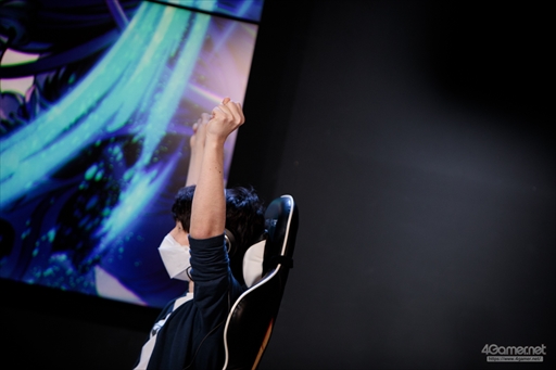 画像ギャラリー No.078のサムネイル画像 / 「GBVS Cygames Cup 2022 Autumn」決勝大会フォトレポート。「グランブルーファンタジー ヴァーサス」のトップ選手がオフラインで激突