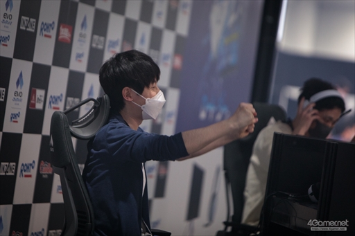 画像ギャラリー No.022のサムネイル画像 / 「グランブルーファンタジー ヴァーサス」部門フォトレポート。gamera選手が日米EVO制覇の偉業を達成！［EVO Japan 2023］