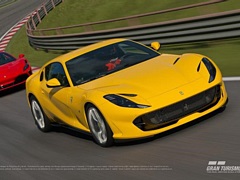「グランツーリスモ7」，シボレー コルベット Z06（C5），フェラーリ 812 スーパーファスト，ホンダ CR-V e:HEV，スズキ キャリイ KCが登場