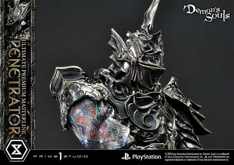 画像ギャラリー No.004のサムネイル画像 / 全高は82cm。「Demon’s Souls」の“つらぬきの騎士”がポリストーン製スタチューになって登場