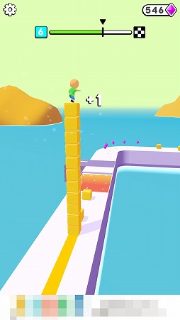 画像ギャラリー No.004のサムネイル画像 / 積み重ねたキューブに乗ってゴールを目指そう。アクションゲーム「キューブ・サーファー」を紹介する「（ほぼ）日刊スマホゲーム通信」第2322回