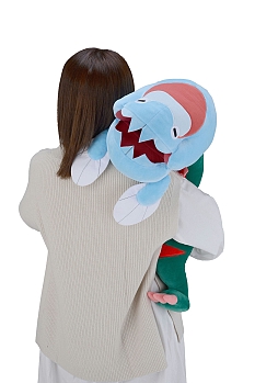 画像ギャラリー No.008のサムネイル画像 / 「ポケモンぬいぐるみ エラがみ!ウオノラゴン」の予約受付が本日スタート。こだわりハチマキ/こだわりスカーフを選択できる
