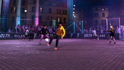 画像ギャラリー No.006のサムネイル画像 / 「FIFA 21」にアパレルブランドGOALSTUDIOのコラボウェアが登場。ゲーム内で利用可