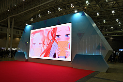 画像ギャラリー No.028のサムネイル画像 / 「ブルーアーカイブ」3周年記念イベント開催,幕張メッセに先生たちが集結! 会場には巨大なペロロの姿も