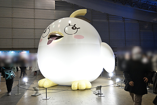 画像ギャラリー No.049のサムネイル画像 / 「ブルーアーカイブ」3周年記念イベント開催,幕張メッセに先生たちが集結! 会場には巨大なペロロの姿も