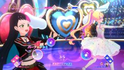 画像ギャラリー No.008のサムネイル画像 / 12月10日稼働の「データカードダス アイカツプラネット!」を紹介。前作からガラリと仕様が変わり,ライバルとのバトルが楽しめるゲームに