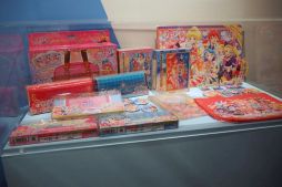 画像ギャラリー No.021のサムネイル画像 / 企画展「アイカツプラネット! in SKIPシティ」をレポート。作品の世界に触れられる体験コンテンツも楽しめる