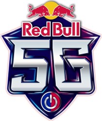 画像ギャラリー No.003のサムネイル画像 / Red Bull 5G 2021 FINALS「ぷよぷよテトリス2」部門で,あめみやたいよう選手となしー選手が優勝