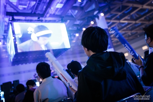 画像ギャラリー No.029のサムネイル画像 / 「GUILTY GEAR ‐STRIVE‐」部門フォトレポート。御傍選手が圧巻の試合巧者ぶりを見せ，EVO Japanの頂点に立つ［EVO Japan 2023］