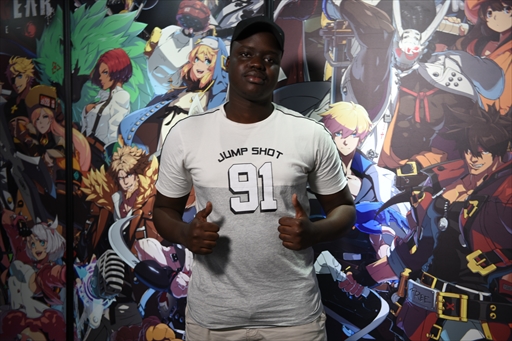 画像ギャラリー No.006のサムネイル画像 / AWT2023「GUILTY GEAR ‐STRIVE‐」部門優勝,Verix選手インタビュー。飛躍のきっかけやセネガルの格闘ゲーム事情などを聞いた