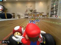 「マリオカート ライブ ホームサーキット」が2020年10月16日に発売。ゲーム内の出来事とカメラ内蔵のカートの動きが連動する，新たな形のマリオカートが登場