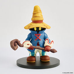 画像ギャラリー No.012のサムネイル画像 / 「チョコボ」「モーグリ」「トンベリ」「サボテンダー」の「FF」Tシャツ，予約を受付中。シンプルな白地に，かすれた風合いのプリントがおしゃれ