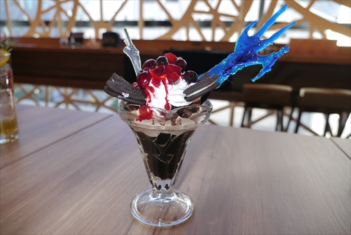 画像ギャラリー No.019のサムネイル画像 / カプコンカフェ「デビル メイ クライ 5 スペシャルエディション」コラボが12月18日にスタート。個性的なメニューが揃った試食会をレポート