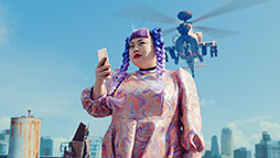 画像ギャラリー No.011のサムネイル画像 / 「A.I.M.$」,お笑い芸人の渡辺直美さんを起用したテレビCMが本日オンエア開始。撮影時のエピソードやインタビューも掲載