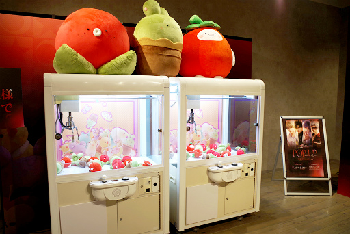 画像ギャラリー No.024のサムネイル画像 / カレのキス顔が大画面で!? 「恋と深空」POP UP EVENTを奇声をこらえて見てきました【イベントレポート】
