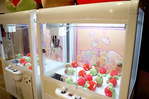 画像ギャラリー No.025のサムネイル画像 / カレのキス顔が大画面で!? 「恋と深空」POP UP EVENTを奇声をこらえて見てきました【イベントレポート】