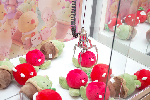 画像ギャラリー No.027のサムネイル画像 / カレのキス顔が大画面で!? 「恋と深空」POP UP EVENTを奇声をこらえて見てきました【イベントレポート】
