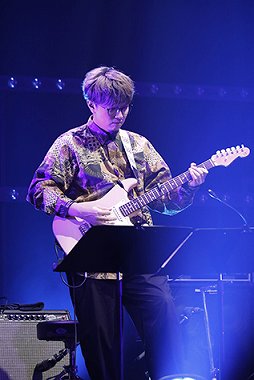 画像ギャラリー No.005のサムネイル画像 / 「バディミッション BOND METEOLIVE」昼の部レポート。音楽とともに作品を振り返る本イベントのアーカイブは3月6日まで