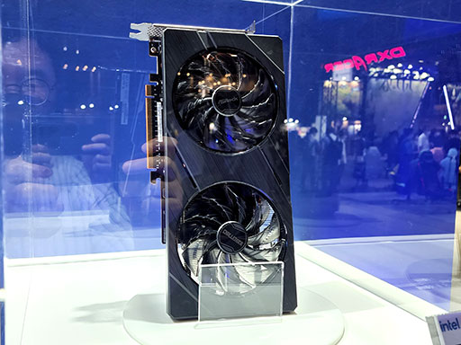 画像ギャラリー No.003のサムネイル画像 / ［TGS2022］いよいよ日本にも投入？ Intel製単体GPU「Intel Arc」搭載ゲームPC＆グラフィックスカードが披露される