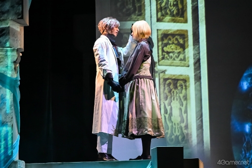 画像ギャラリー No.009のサムネイル画像 / 舞台「終遠のヴィルシュ」ゲネプロレポート。絶望の中,シアンとセレスの“てぇてぇ(尊い)”を存分に摂取