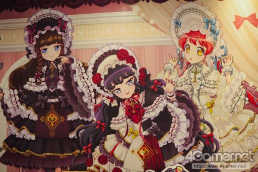 画像ギャラリー No.001のサムネイル画像 / 「アイドルランドプリパラ」単独カフェシリーズ第3弾をレポート。ゴスロリコーデが可愛すぎるガァルマゲドンとのコラボを満喫!