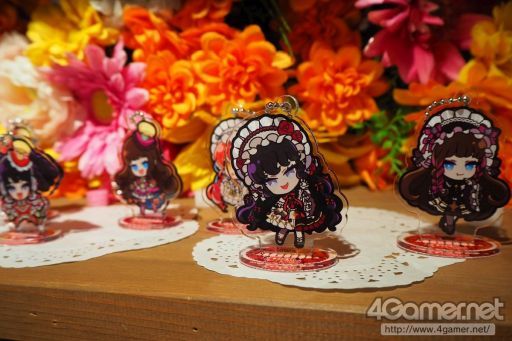 画像ギャラリー No.013のサムネイル画像 / 「アイドルランドプリパラ」単独カフェシリーズ第3弾をレポート。ゴスロリコーデが可愛すぎるガァルマゲドンとのコラボを満喫!