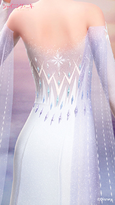 画像ギャラリー No.025のサムネイル画像 / エルサのドレスがステキすぎる「シャイニングニキ」の「アナと雪の女王」イベントに注目。ビギナーにもおすすめの雪フェスをレポート