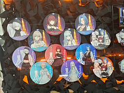 画像ギャラリー No.008のサムネイル画像 / 指揮官,東京タワーで人形たちが迷子だ! 「ドールズフロントライン2:エクシリウム」1.5周年記念「サマーフロント in 東京タワー」現地レポート