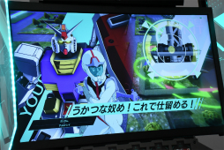 画像ギャラリー No.014のサムネイル画像 / アーケードカードゲーム「機動戦士ガンダム アーセナルベース」独占先行レポート。MSとパイロットのカードを組み合わせた,駆け引きが楽しめる