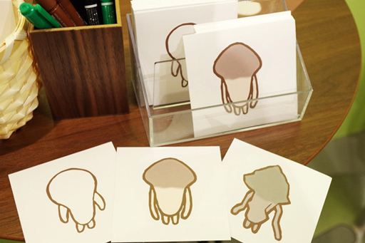 画像ギャラリー No.014のサムネイル画像 / んふんふ。10周年の「大なめこ展」開幕レポート。SEIKINさん＆なめ先生に，1101種のなめこも大集結