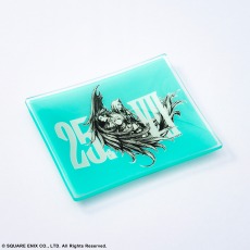 画像ギャラリー No.016のサムネイル画像 / 「ファイナルファンタジーVII」の25周年記念グッズの新商品が9月より順次発売。Tシャツやクラウドのぬいぐるみなど6種登場