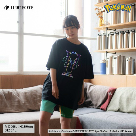 画像ギャラリー No.017のサムネイル画像 / 「ポケモン」デザインのリフレクターTシャツ&パーカーがヴィレヴァンオンラインに登場。予約受付中