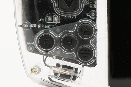 画像ギャラリー No.019のサムネイル画像 / Switch風小型ゲームPCの新星「AYA NEO」を試す。ゲームパッドの使い勝手は良好だが性能ではGPD WIN 3に及ばず