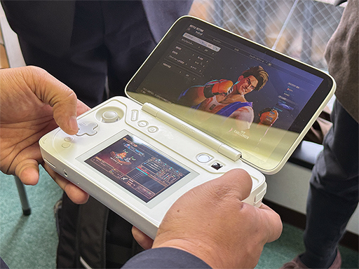 画像ギャラリー No.010のサムネイル画像 / Nintendo DS風の2画面モデルもある携帯型ゲームPC「AYANEO Flip」シリーズの国内予約がスタート