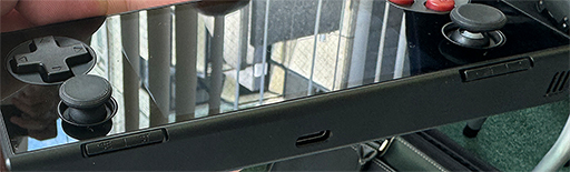 画像ギャラリー No.006のサムネイル画像 / ゲームボーイミクロ風携帯型Androidゲーム機「AYANEO Pocket Micro」の国内予約が始まる