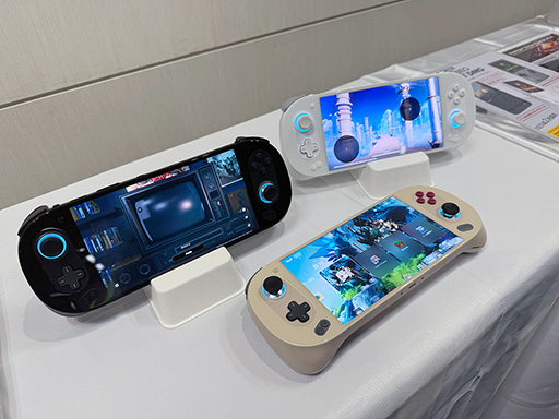 画像ギャラリー No.001のサムネイル画像 / 携帯型Androidゲーム機の決定版となるか。7型有機ELを搭載した「AYANEO Pocket EVO」の国内予約がスタート