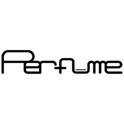 画像ギャラリー No.004のサムネイル画像 / 「レーシングマスター」とPerfumeがコラボ。ゲーム内に楽曲やポーズ,ステッカーが8月29日より登場