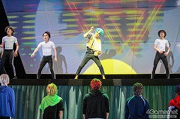 画像ギャラリー No.025のサムネイル画像 / 「青山オペレッタ」の舞台がついに開幕。役者たちの心と技術の成長物語にときめきが止まらない！