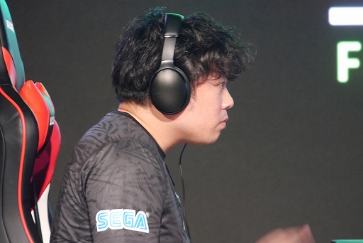 画像ギャラリー No.013のサムネイル画像 / 「VFes CHALLENGE CUP SEASON_1【2nd】」レポート。プロライセンスを獲得したのはとんちゃん選手とじゃんぬ選手