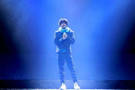 画像ギャラリー No.004のサムネイル画像 / 舞台「呪術廻戦 0」WITH LIVE BANDの東京公演は12月29日まで上演。乙骨憂太を主人公とした「呪術廻戦0 東京都立呪術高等専門学校」を描く