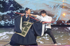 画像ギャラリー No.013のサムネイル画像 / 舞台「呪術廻戦 0」WITH LIVE BANDの東京公演は12月29日まで上演。乙骨憂太を主人公とした「呪術廻戦0 東京都立呪術高等専門学校」を描く
