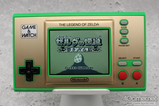 画像ギャラリー No.027のサムネイル画像 / 「ゲーム＆ウオッチ ゼルダの伝説」を“1989年のGame & Watch ZELDA”とともに遊ぶ。新世代G&Wは，時計としての使いやすさにも満足