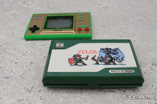 画像ギャラリー No.031のサムネイル画像 / 「ゲーム＆ウオッチ ゼルダの伝説」を“1989年のGame & Watch ZELDA”とともに遊ぶ。新世代G&Wは，時計としての使いやすさにも満足