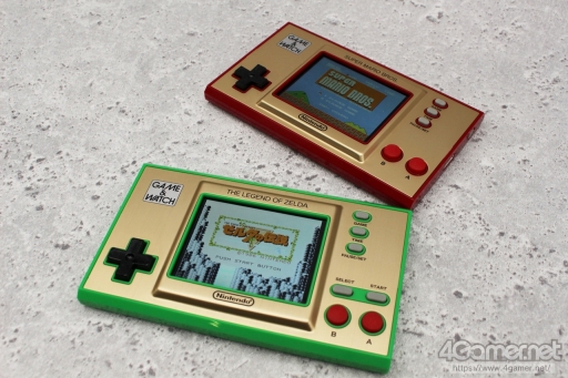 画像ギャラリー No.035のサムネイル画像 / 「ゲーム＆ウオッチ ゼルダの伝説」を“1989年のGame & Watch ZELDA”とともに遊ぶ。新世代G&Wは，時計としての使いやすさにも満足