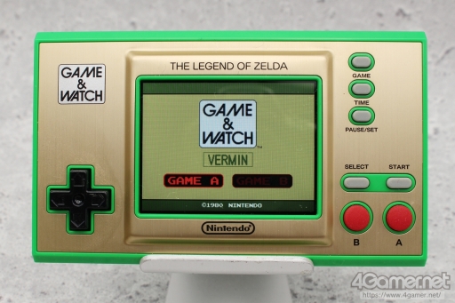 画像ギャラリー No.041のサムネイル画像 / 「ゲーム＆ウオッチ ゼルダの伝説」を“1989年のGame & Watch ZELDA”とともに遊ぶ。新世代G&Wは，時計としての使いやすさにも満足