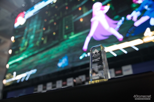 画像ギャラリー No.006のサムネイル画像 / 「MELTY BLOOD: TYPE LUMINA」部門フォトレポート。マルチに活躍するKジロー選手がビッグタイトルを獲得［EVO Japan 2023］