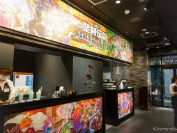 画像ギャラリー No.001のサムネイル画像 / 「聖剣伝説」シリーズの名シーンやあのモフモフを再現したコラボメニューも！　スクエニカフェ×「聖剣伝説 ECHOES of MANA」レポート