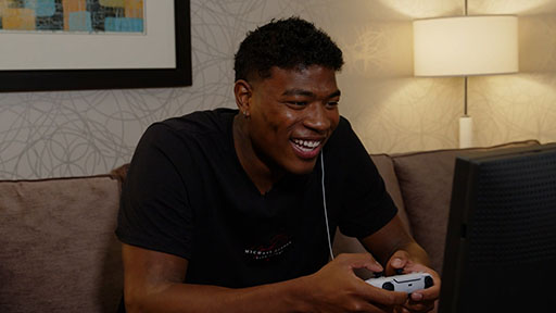 画像ギャラリー No.003のサムネイル画像 / 動画クリエイターJUNJUN氏主催の「NBA 2K22」オンライン対戦企画の決勝戦動画が公開