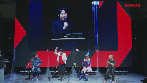画像ギャラリー No.022のサムネイル画像 / ［TGS2022］「遊戯王クロスデュエル TGSスペシャルデュエル」をレポート。えなこさんら芸能界最強デュエリスト4名が熱戦を繰り広げた