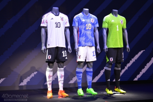 画像ギャラリー No.002のサムネイル画像 / 「eFootball 2023」に日本代表の最新ユニフォームを着用した選手たちが登場。久保建英選手がリモートで出演した発表会の現地レポートをお届け